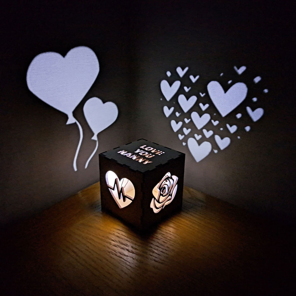 Gift for mum from daughter, Gift for mom from son, Birthday gift for mom, personalised Love you mum gift, Mum gift box light up lantern lamp